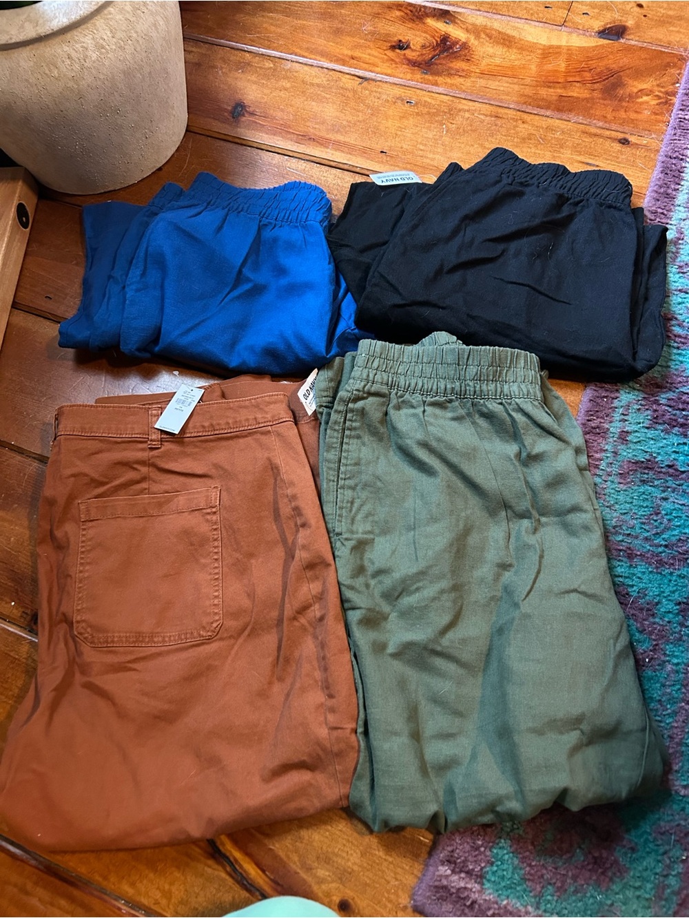 Old Navy Bundle of 4 wide leg trousers size large / 14 petite